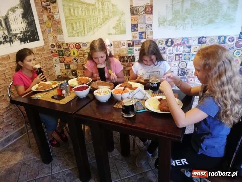 Zdjęcie w galerii na portalu naszraciborz.pl: Zapomniany świat starych bajek. Krzanowicki MOK rozpoczął nowy projekt  wiadomości z regionu