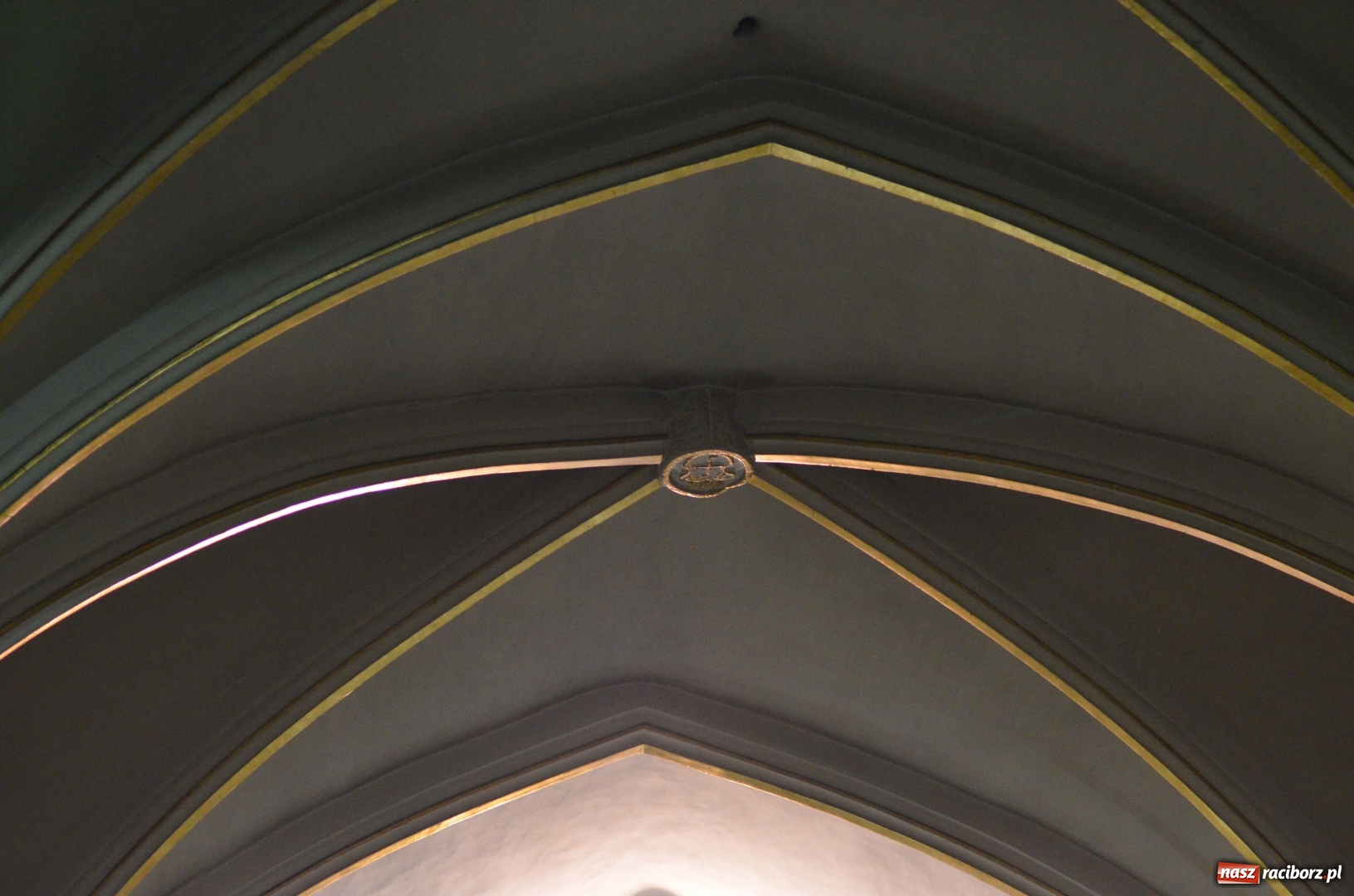 Zdjęcie w galerii na portalu naszraciborz.pl: Organista katedry w Fuldzie zagrał w farnym  wiadomości z regionu