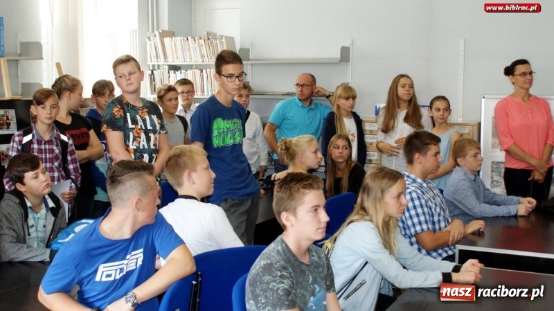 Zdjęcie w galerii na portalu naszraciborz.pl: Konkurs Wiedzy o Ruchu Drogowym w raciborskiej bibliotece  wiadomości z regionu