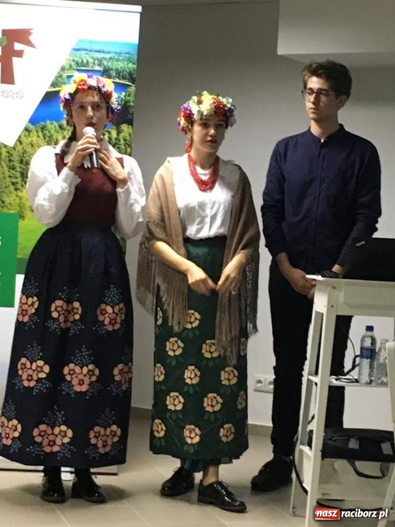 Zdjęcie w galerii na portalu naszraciborz.pl: Young People in European Forests - II LO najlepsze w Europie  wiadomości z regionu