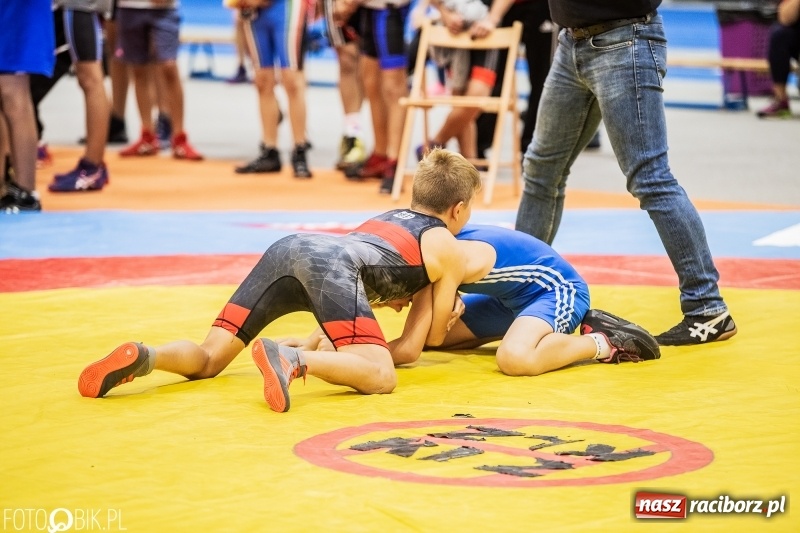 Zdjęcie w galerii na portalu naszraciborz.pl: Międzywojewódzkie Mistrzostwa Młodzików w zapasach w stylu klasycznym wiadomości z regionu