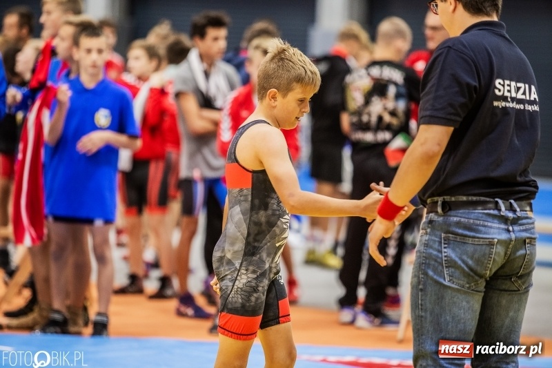 Zdjęcie w galerii na portalu naszraciborz.pl: Międzywojewódzkie Mistrzostwa Młodzików w zapasach w stylu klasycznym wiadomości z regionu