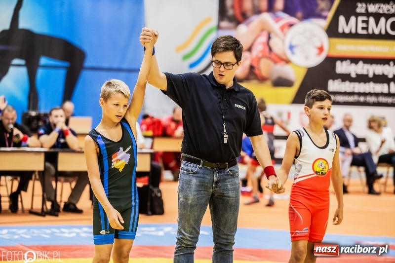 Zdjęcie w galerii na portalu naszraciborz.pl: Międzywojewódzkie Mistrzostwa Młodzików w zapasach w stylu klasycznym wiadomości z regionu