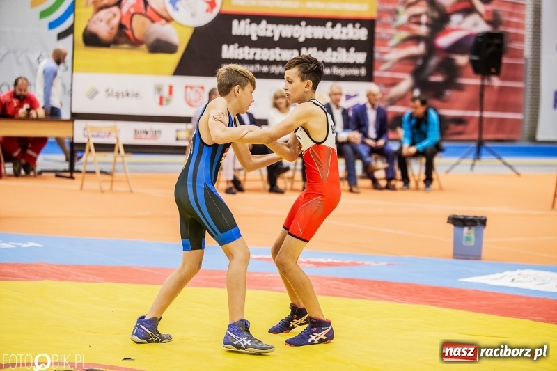 Zdjęcie w galerii na portalu naszraciborz.pl: Międzywojewódzkie Mistrzostwa Młodzików w zapasach w stylu klasycznym wiadomości z regionu