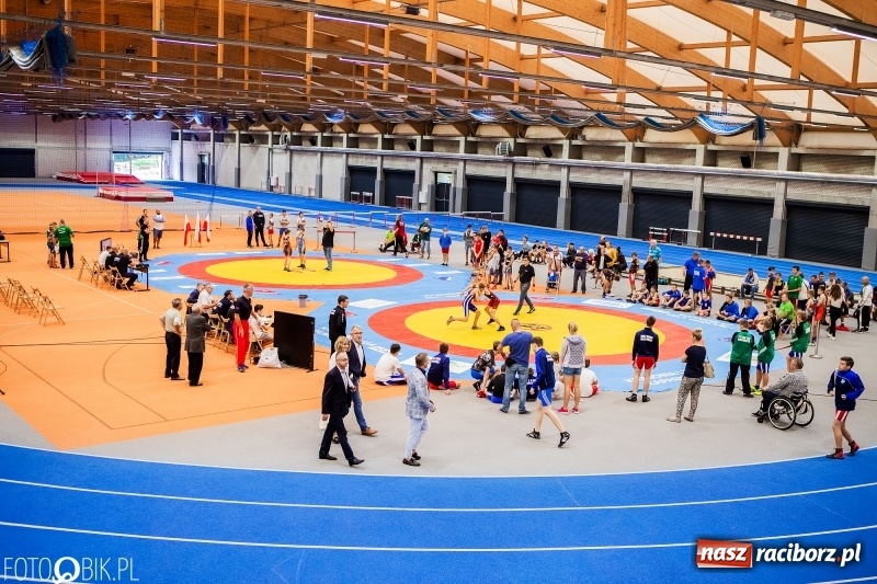 Zdjęcie w galerii na portalu naszraciborz.pl: Międzywojewódzkie Mistrzostwa Młodzików w zapasach w stylu klasycznym wiadomości z regionu