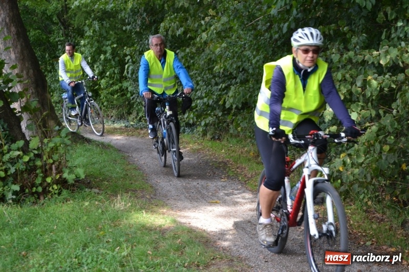 Zdjęcie w galerii na portalu naszraciborz.pl: Krzyżanowice. Rajd rowerowy na zakończenie sezonu wiadomości z regionu