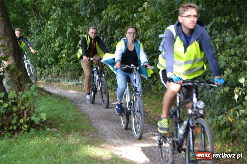 Zdjęcie w galerii na portalu naszraciborz.pl: Krzyżanowice. Rajd rowerowy na zakończenie sezonu wiadomości z regionu