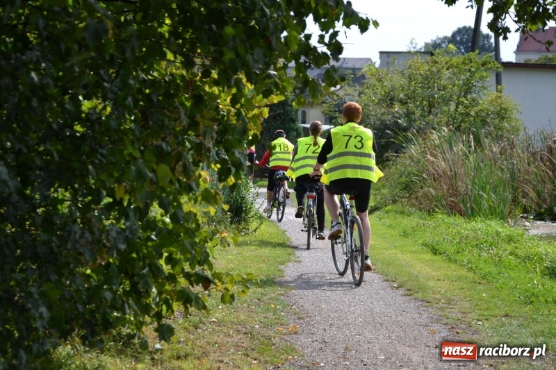 Zdjęcie w galerii na portalu naszraciborz.pl: Krzyżanowice. Rajd rowerowy na zakończenie sezonu wiadomości z regionu