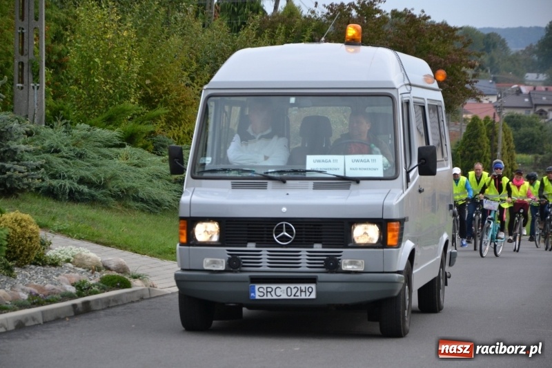 Zdjęcie w galerii na portalu naszraciborz.pl: Krzyżanowice. Rajd rowerowy na zakończenie sezonu wiadomości z regionu