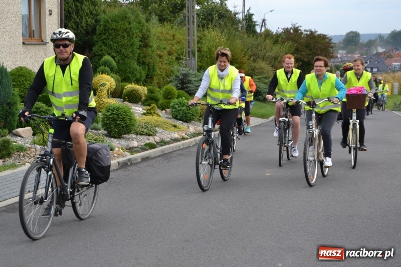 Zdjęcie w galerii na portalu naszraciborz.pl: Krzyżanowice. Rajd rowerowy na zakończenie sezonu wiadomości z regionu