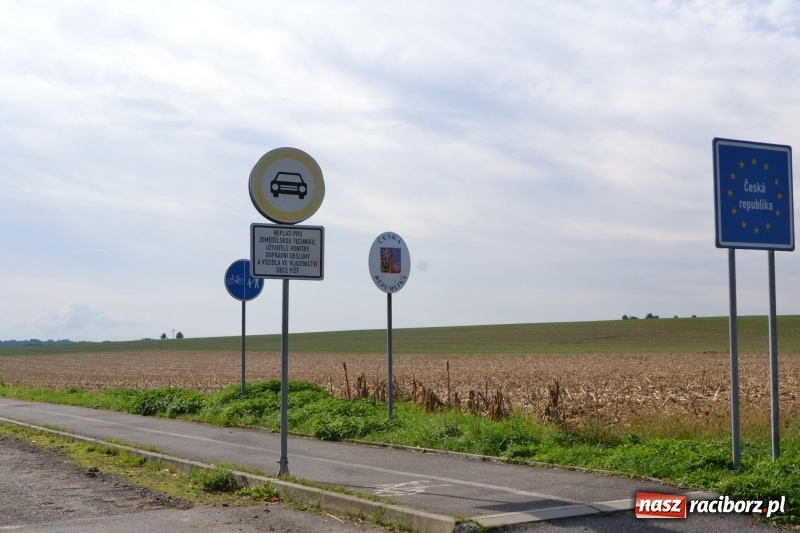 Zdjęcie w galerii na portalu naszraciborz.pl: Krzyżanowice. Rajd rowerowy na zakończenie sezonu wiadomości z regionu