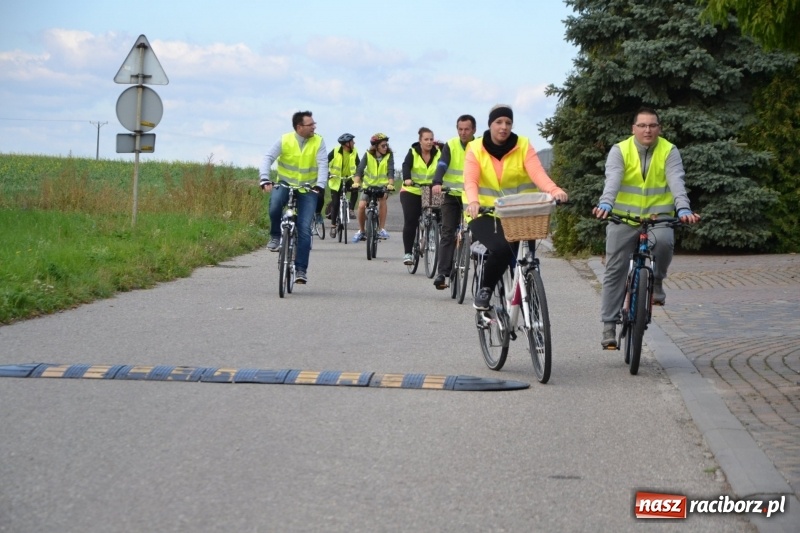 Zdjęcie w galerii na portalu naszraciborz.pl: Krzyżanowice. Rajd rowerowy na zakończenie sezonu wiadomości z regionu