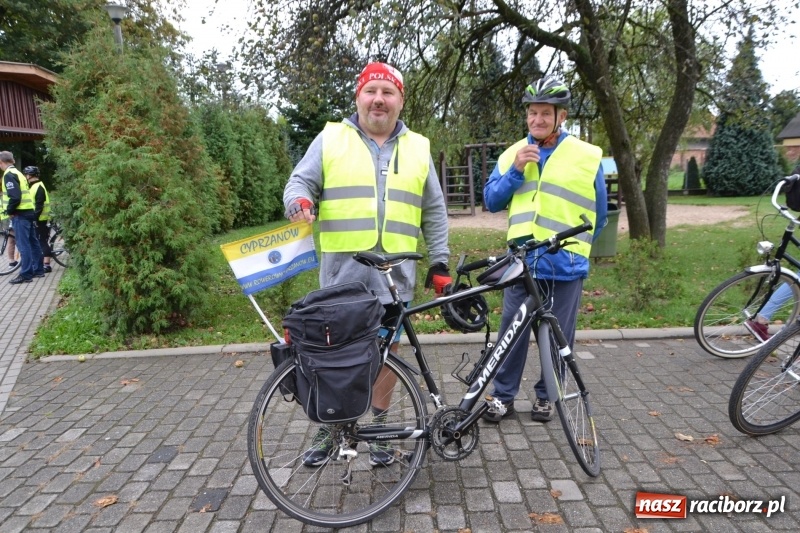 Zdjęcie w galerii na portalu naszraciborz.pl: Krzyżanowice. Rajd rowerowy na zakończenie sezonu wiadomości z regionu