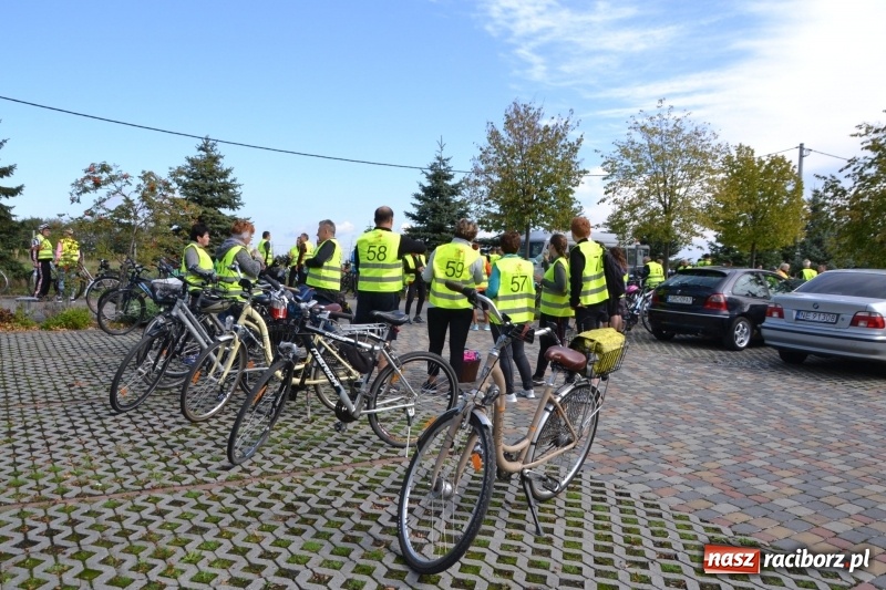 Zdjęcie w galerii na portalu naszraciborz.pl: Krzyżanowice. Rajd rowerowy na zakończenie sezonu wiadomości z regionu
