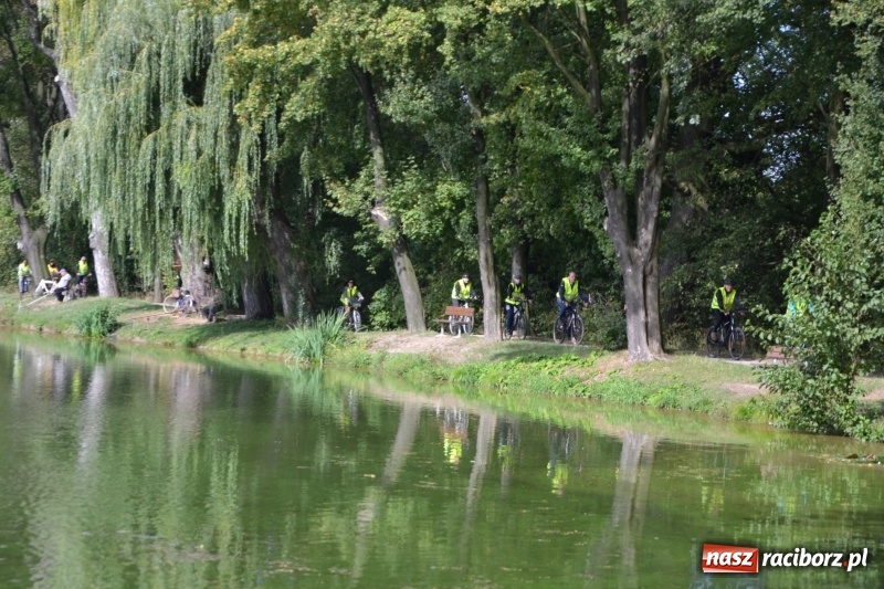 Zdjęcie w galerii na portalu naszraciborz.pl: Krzyżanowice. Rajd rowerowy na zakończenie sezonu wiadomości z regionu
