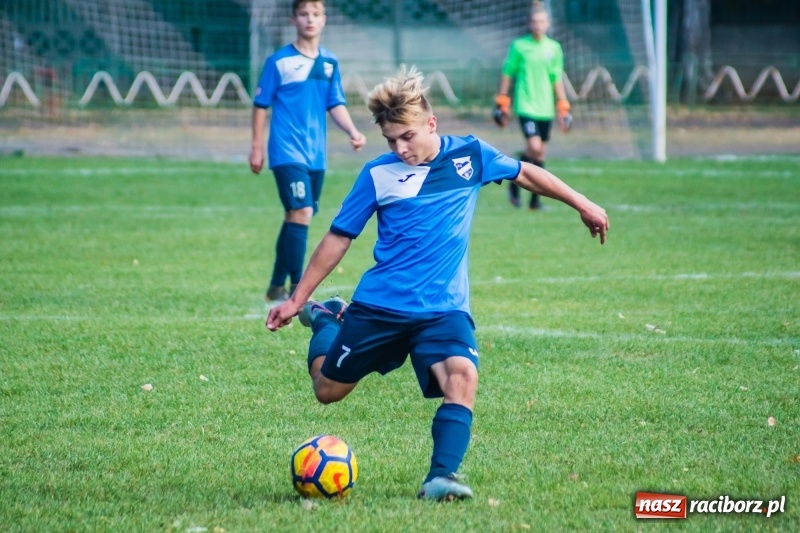 Zdjęcie w galerii na portalu naszraciborz.pl: Trampkarze Unii lepsi w meczu na szczycie wiadomości z regionu