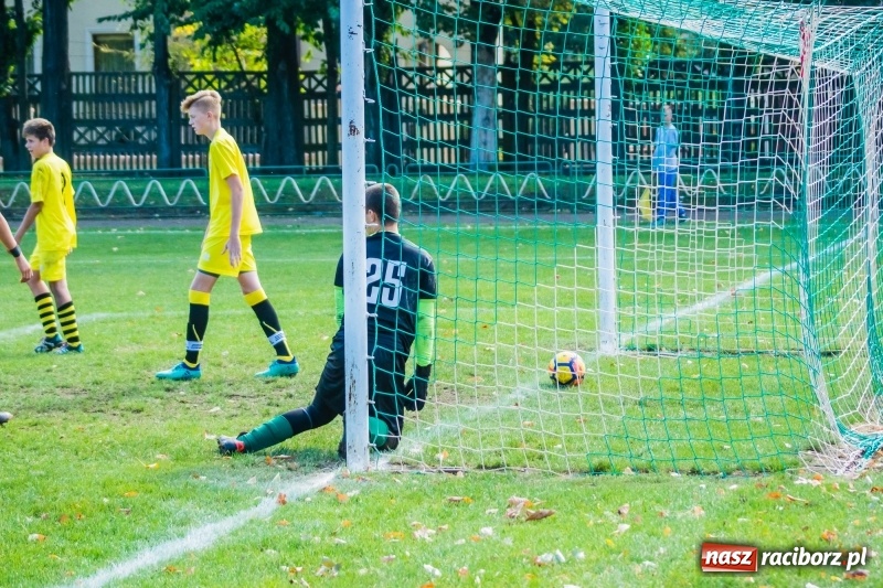 Zdjęcie w galerii na portalu naszraciborz.pl: Trampkarze Unii lepsi w meczu na szczycie wiadomości z regionu