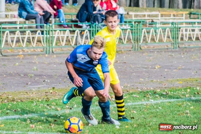Zdjęcie w galerii na portalu naszraciborz.pl: Trampkarze Unii lepsi w meczu na szczycie wiadomości z regionu