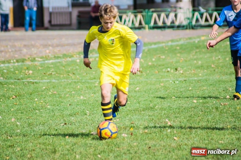 Zdjęcie w galerii na portalu naszraciborz.pl: Trampkarze Unii lepsi w meczu na szczycie wiadomości z regionu