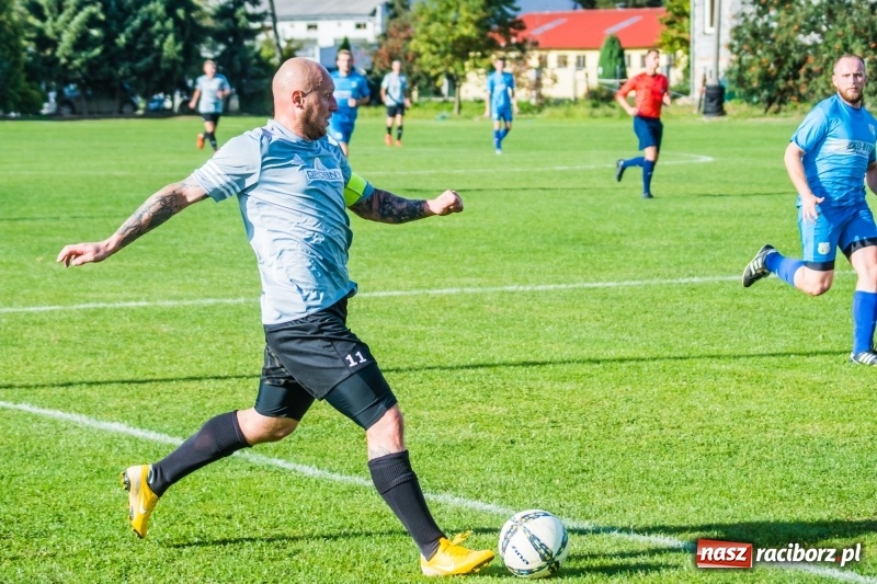 Zdjęcie w galerii na portalu naszraciborz.pl: Klasa okręgowa: Trzy do zera, Krzyżanowice żegnają outsidera wiadomości z regionu