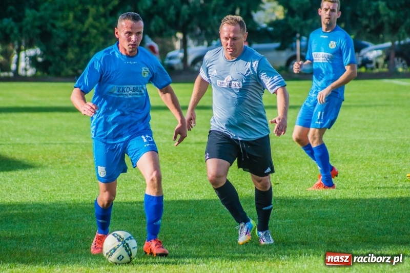 Zdjęcie w galerii na portalu naszraciborz.pl: Klasa okręgowa: Trzy do zera, Krzyżanowice żegnają outsidera wiadomości z regionu