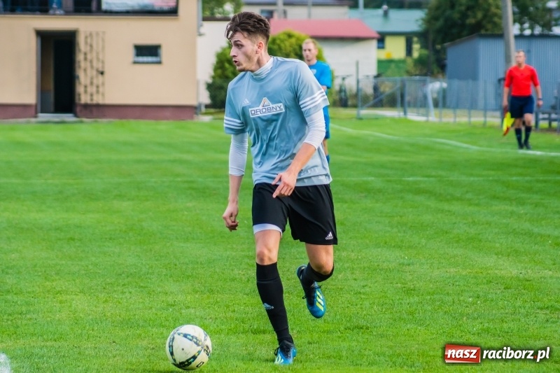 Zdjęcie w galerii na portalu naszraciborz.pl: Klasa okręgowa: Trzy do zera, Krzyżanowice żegnają outsidera wiadomości z regionu