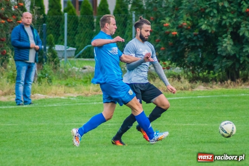 Zdjęcie w galerii na portalu naszraciborz.pl: Klasa okręgowa: Trzy do zera, Krzyżanowice żegnają outsidera wiadomości z regionu