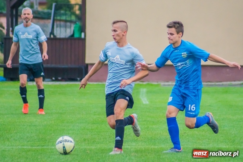 Zdjęcie w galerii na portalu naszraciborz.pl: Klasa okręgowa: Trzy do zera, Krzyżanowice żegnają outsidera wiadomości z regionu