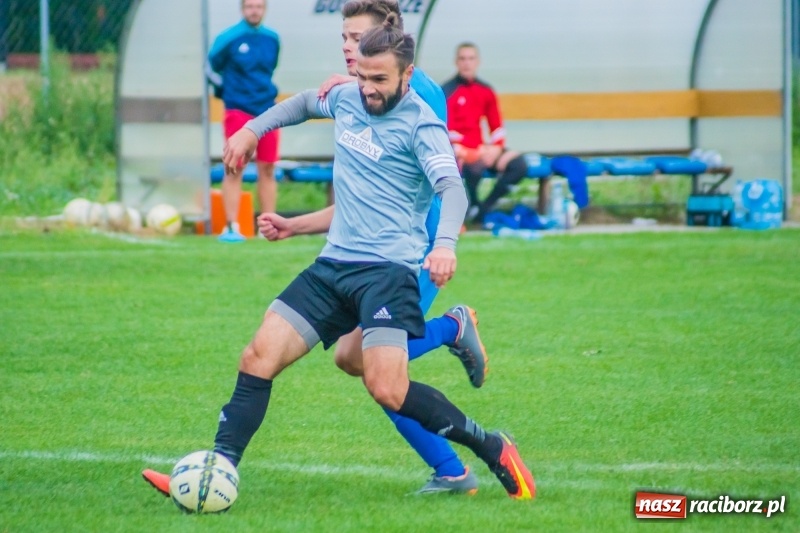 Zdjęcie w galerii na portalu naszraciborz.pl: Klasa okręgowa: Trzy do zera, Krzyżanowice żegnają outsidera wiadomości z regionu