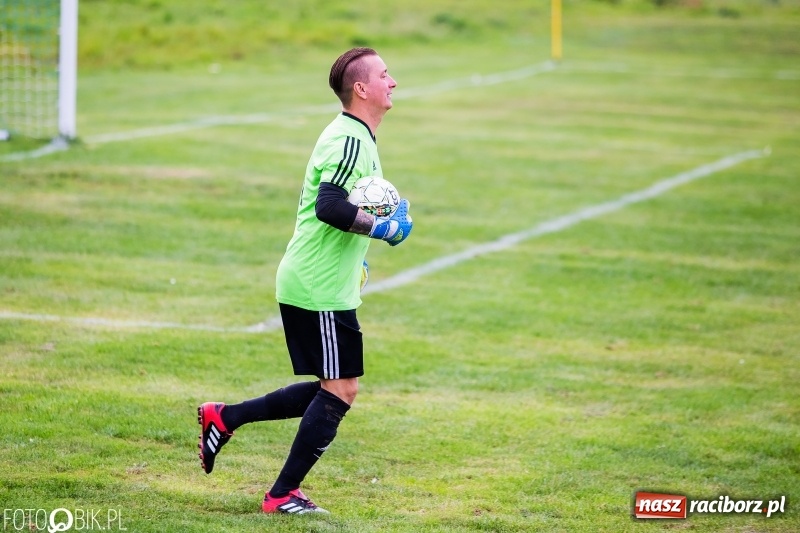 Zdjęcie w galerii na portalu naszraciborz.pl: A klasa: Pawłów lepszy od Czarnych z Nowej Wsi wiadomości z regionu