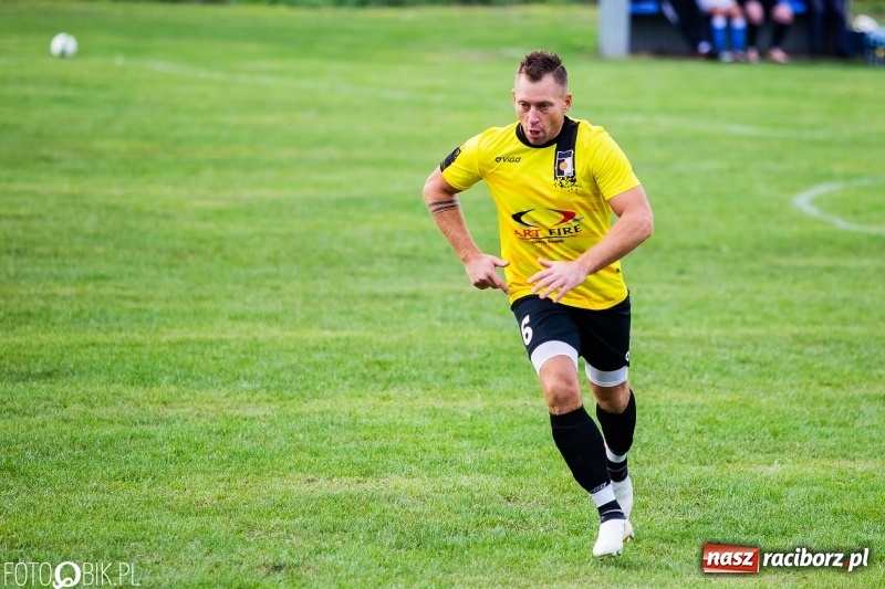 Zdjęcie w galerii na portalu naszraciborz.pl: A klasa: Pawłów lepszy od Czarnych z Nowej Wsi wiadomości z regionu