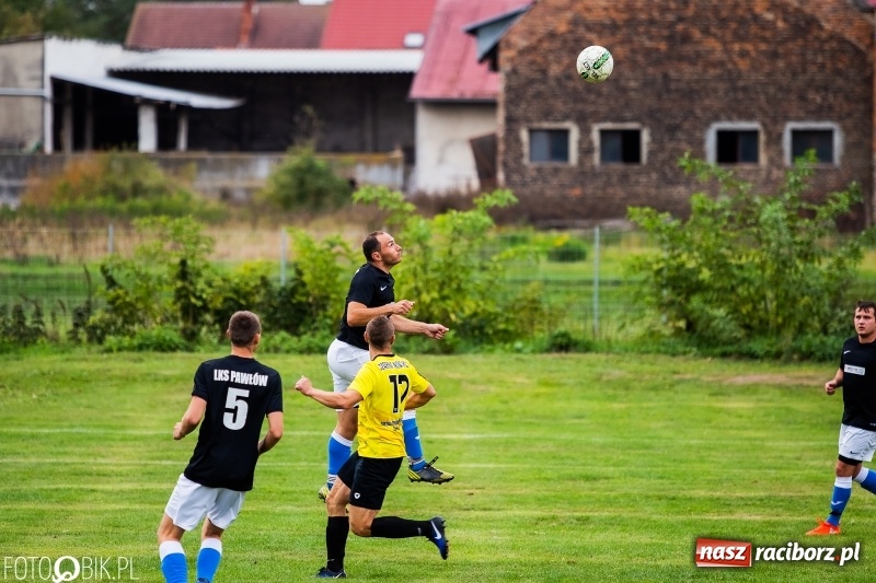 Zdjęcie w galerii na portalu naszraciborz.pl: A klasa: Pawłów lepszy od Czarnych z Nowej Wsi wiadomości z regionu