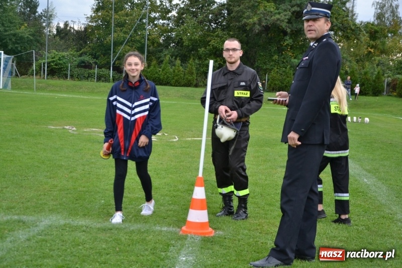 Zdjęcie w galerii na portalu naszraciborz.pl: OSP Owsiszcze z Pucharem Wójta. Gminne zawody sportowo-pożarnicze w Chałupkach  wiadomości z regionu