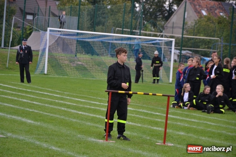 Zdjęcie w galerii na portalu naszraciborz.pl: OSP Owsiszcze z Pucharem Wójta. Gminne zawody sportowo-pożarnicze w Chałupkach  wiadomości z regionu