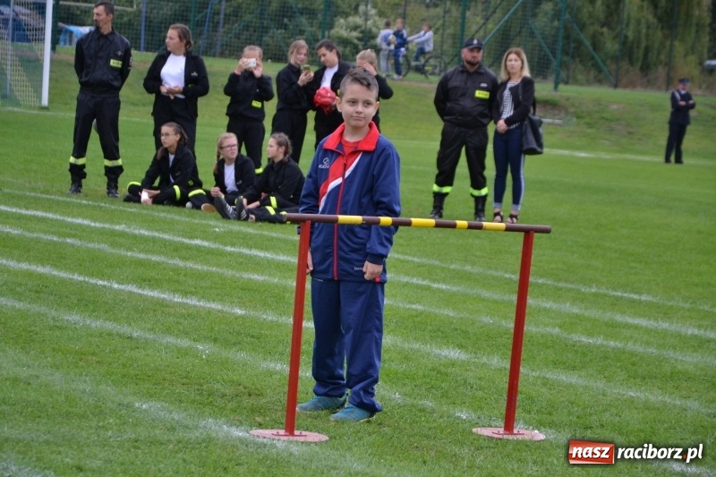Zdjęcie w galerii na portalu naszraciborz.pl: OSP Owsiszcze z Pucharem Wójta. Gminne zawody sportowo-pożarnicze w Chałupkach  wiadomości z regionu