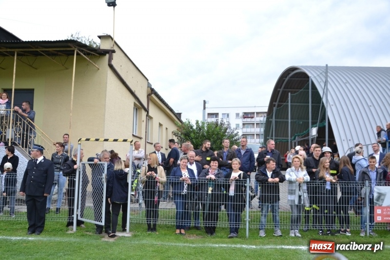 Zdjęcie w galerii na portalu naszraciborz.pl: OSP Owsiszcze z Pucharem Wójta. Gminne zawody sportowo-pożarnicze w Chałupkach  wiadomości z regionu