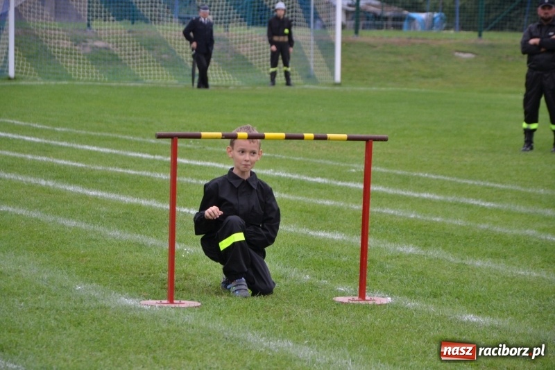 Zdjęcie w galerii na portalu naszraciborz.pl: OSP Owsiszcze z Pucharem Wójta. Gminne zawody sportowo-pożarnicze w Chałupkach  wiadomości z regionu