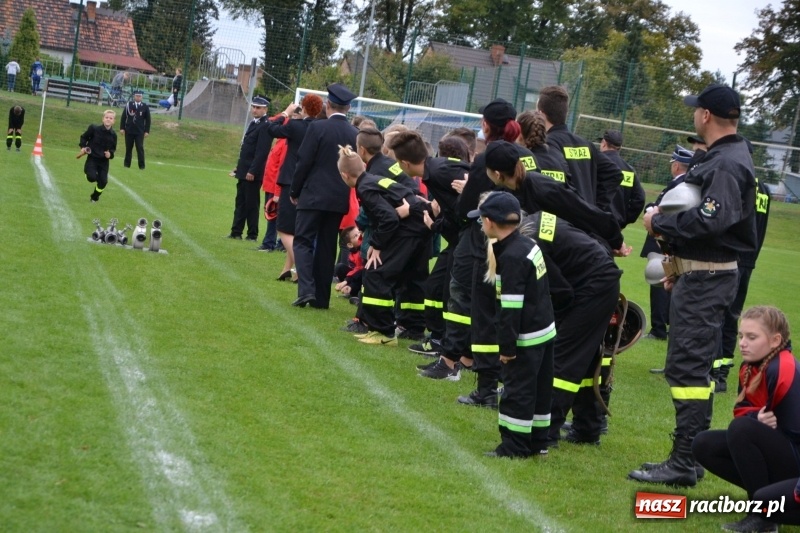 Zdjęcie w galerii na portalu naszraciborz.pl: OSP Owsiszcze z Pucharem Wójta. Gminne zawody sportowo-pożarnicze w Chałupkach  wiadomości z regionu