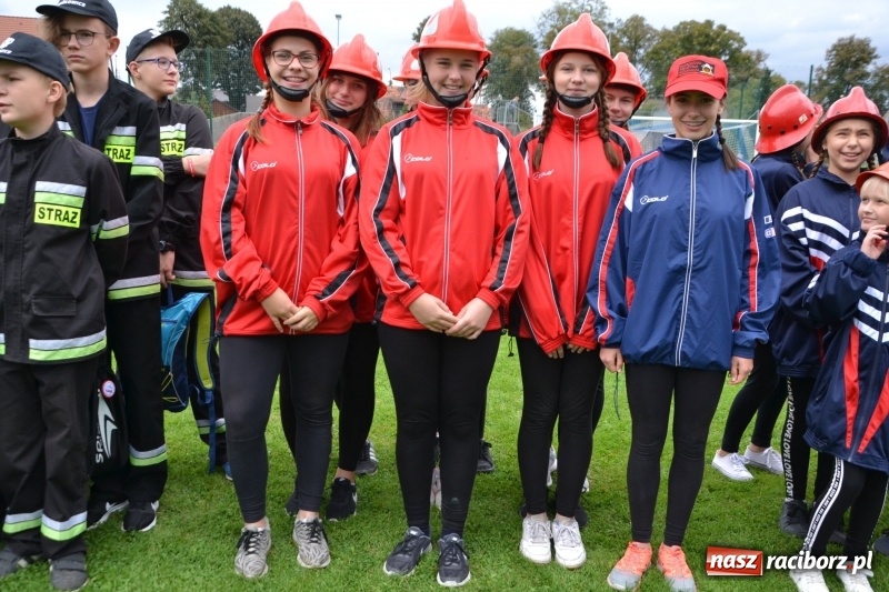 Zdjęcie w galerii na portalu naszraciborz.pl: OSP Owsiszcze z Pucharem Wójta. Gminne zawody sportowo-pożarnicze w Chałupkach  wiadomości z regionu