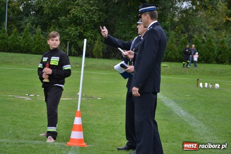 Zdjęcie w galerii na portalu naszraciborz.pl: OSP Owsiszcze z Pucharem Wójta. Gminne zawody sportowo-pożarnicze w Chałupkach  wiadomości z regionu