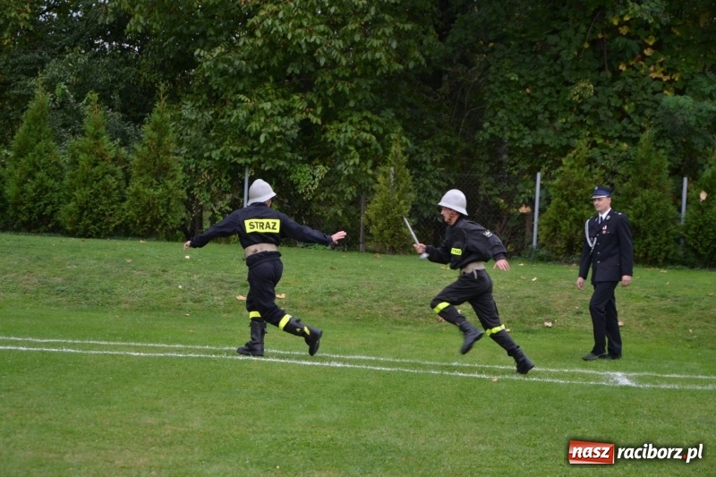 Zdjęcie w galerii na portalu naszraciborz.pl: OSP Owsiszcze z Pucharem Wójta. Gminne zawody sportowo-pożarnicze w Chałupkach  wiadomości z regionu