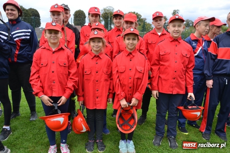Zdjęcie w galerii na portalu naszraciborz.pl: OSP Owsiszcze z Pucharem Wójta. Gminne zawody sportowo-pożarnicze w Chałupkach  wiadomości z regionu