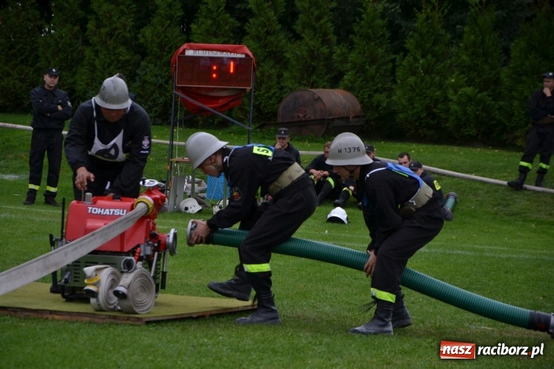 Zdjęcie w galerii na portalu naszraciborz.pl: OSP Owsiszcze z Pucharem Wójta. Gminne zawody sportowo-pożarnicze w Chałupkach  wiadomości z regionu