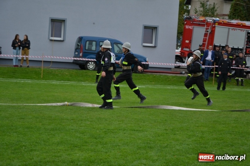 Zdjęcie w galerii na portalu naszraciborz.pl: OSP Owsiszcze z Pucharem Wójta. Gminne zawody sportowo-pożarnicze w Chałupkach  wiadomości z regionu