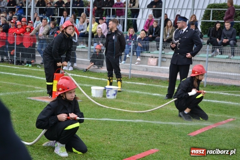 Zdjęcie w galerii na portalu naszraciborz.pl: OSP Owsiszcze z Pucharem Wójta. Gminne zawody sportowo-pożarnicze w Chałupkach  wiadomości z regionu