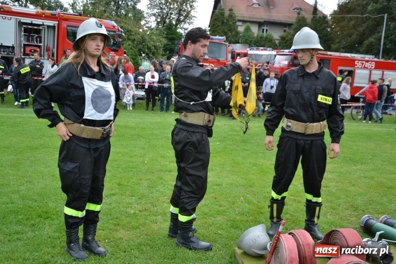 Zdjęcie w galerii na portalu naszraciborz.pl: OSP Owsiszcze z Pucharem Wójta. Gminne zawody sportowo-pożarnicze w Chałupkach  wiadomości z regionu