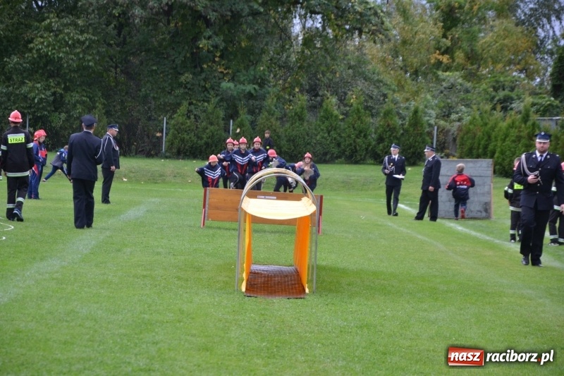 Zdjęcie w galerii na portalu naszraciborz.pl: OSP Owsiszcze z Pucharem Wójta. Gminne zawody sportowo-pożarnicze w Chałupkach  wiadomości z regionu