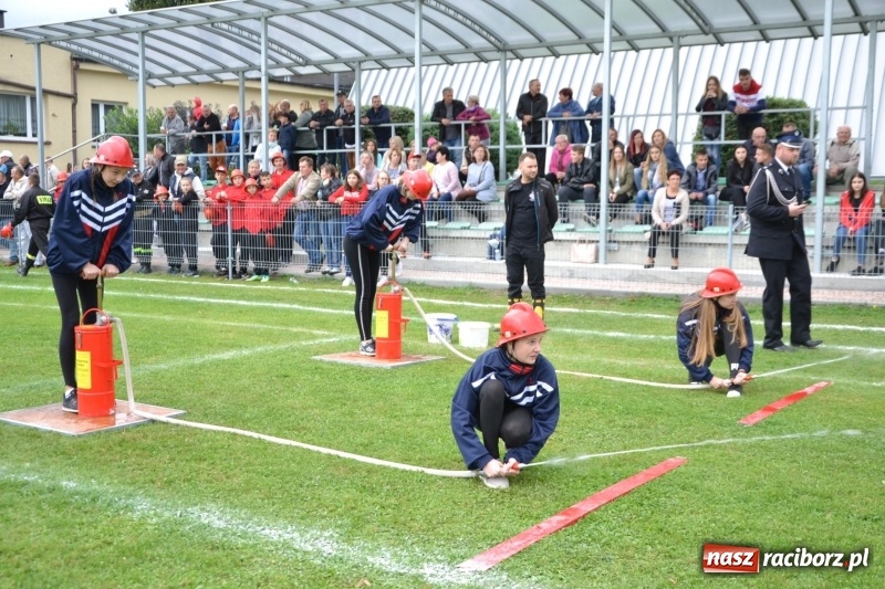 Zdjęcie w galerii na portalu naszraciborz.pl: OSP Owsiszcze z Pucharem Wójta. Gminne zawody sportowo-pożarnicze w Chałupkach  wiadomości z regionu