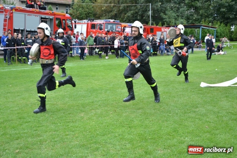 Zdjęcie w galerii na portalu naszraciborz.pl: OSP Owsiszcze z Pucharem Wójta. Gminne zawody sportowo-pożarnicze w Chałupkach  wiadomości z regionu