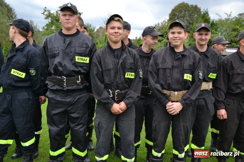 Zdjęcie w galerii na portalu naszraciborz.pl: OSP Owsiszcze z Pucharem Wójta. Gminne zawody sportowo-pożarnicze w Chałupkach  wiadomości z regionu